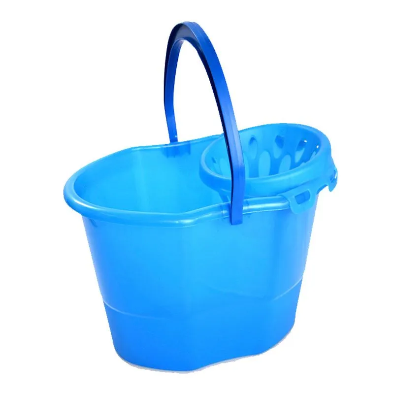 BALDE OVAL CON ESCURRIDOR Y MANIJA PLASTICA 15LTS